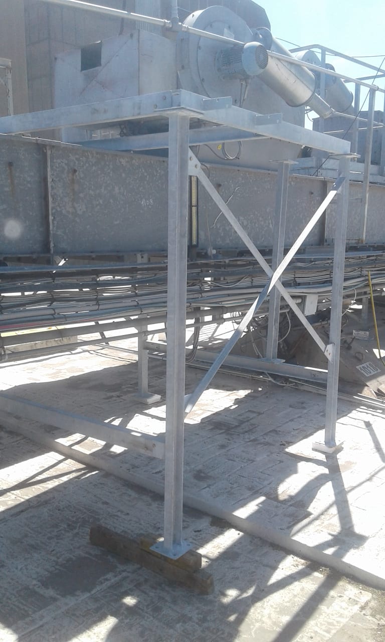 Bastidor galvanizado en obra